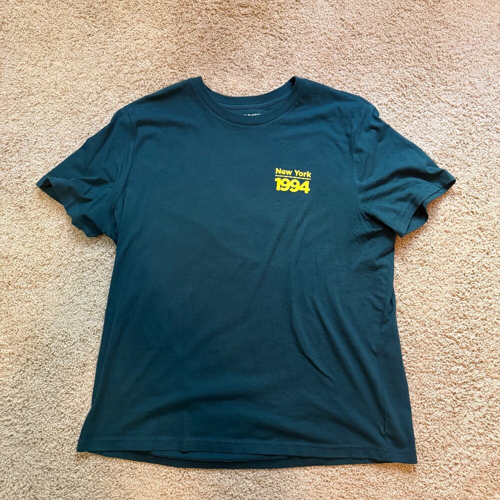 Old Navy “New York 1994” Graphic Tee (L)